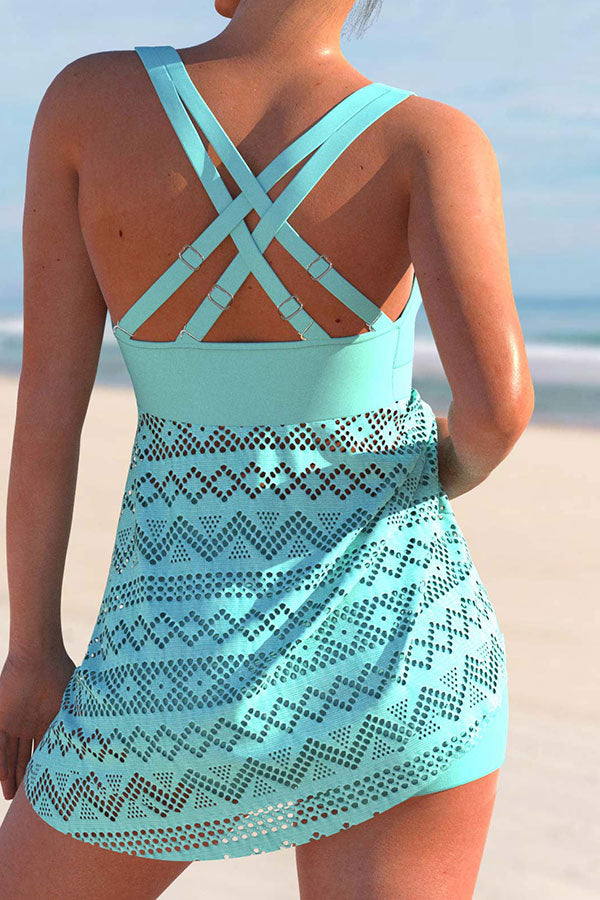 Solid Color Drawstring Retro Cutout Cross Back Tankini & Shorts