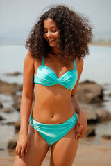 Revneu  Solid Color Relaxed Twisted Bikini