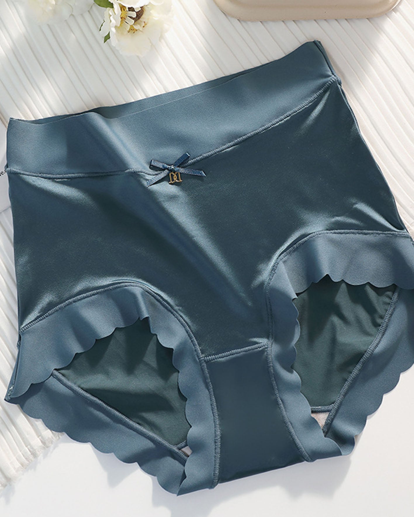 Silkworm Silk High-Waisted Hip Lift Panties
