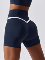 Air Cloud Contrast Cross Over Yoga Short