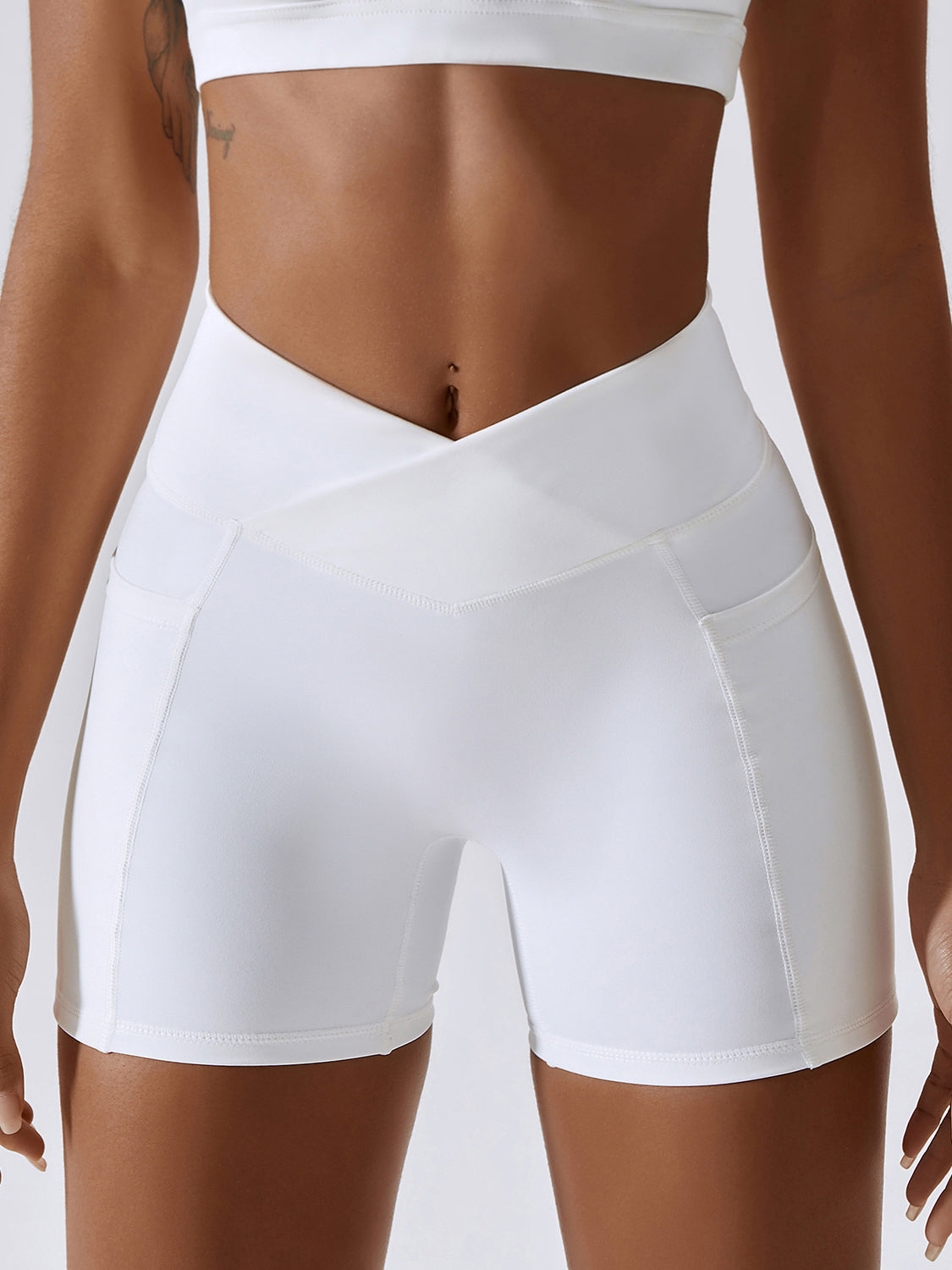 Air Cloud Cross Over Pocket Running Shorts